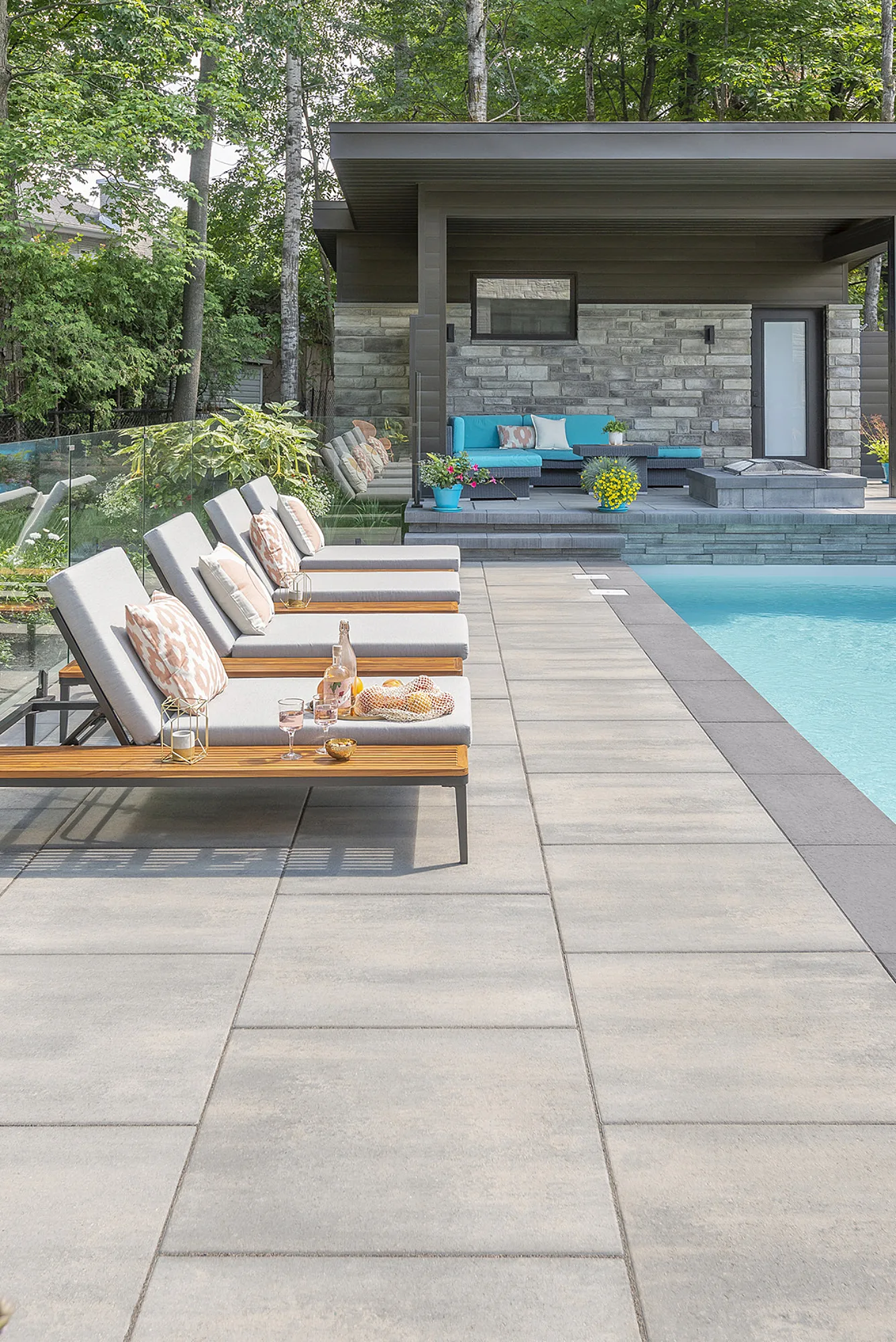 Rinox - PROMA QUADRA 60MM - Ash Charcoal (85.2 sf)