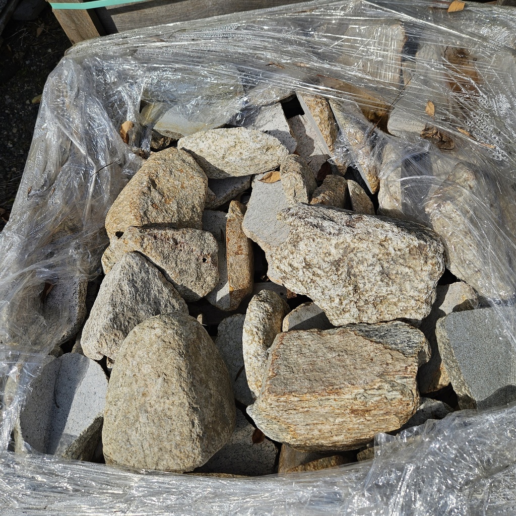 New England Fieldstone (1.5")  CORNER - Rounds
